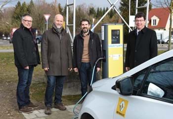 Erste öffentliche Ladestation für Elektrofahrzeuge in Markt Indersdorf
